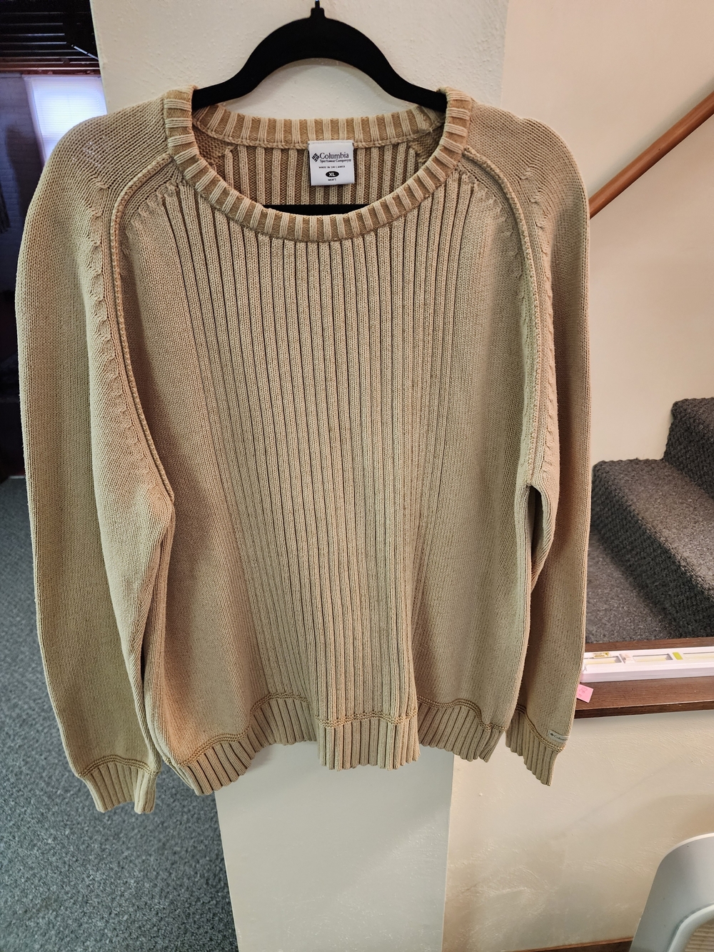 Columbia Sz XL Vintage Men’s Crewneck Sweater in Beige